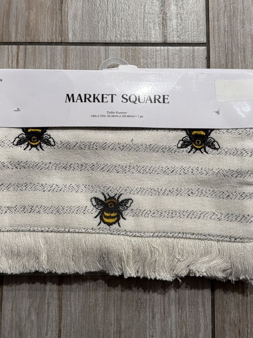 Bee Table Runner - Picture 2 of 3